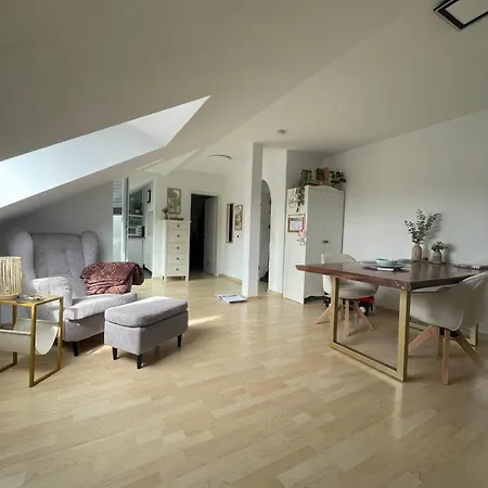 Apartman Modernes Balkon Apart